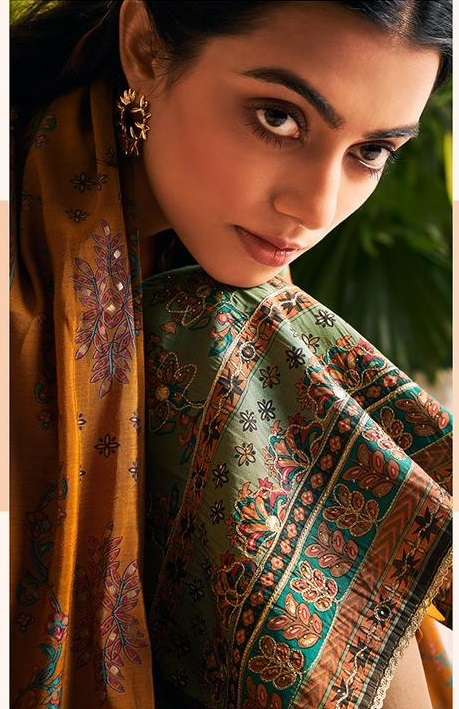 NAYAAB by Mumtaz Arts